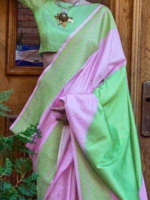 mauve woven design zari banarasi saree 4