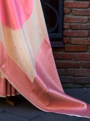 cream ethnic motifs zari banarasi saree 5