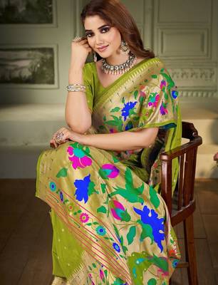 green woven design zari kanjeevaram saree 5