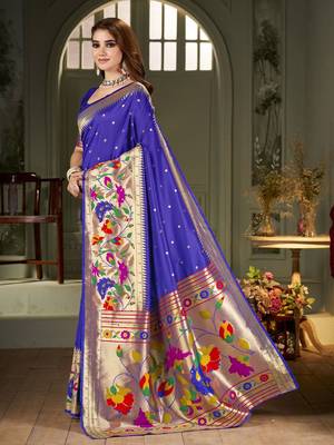 blue woven design zari kanjeevaram silk saree 2