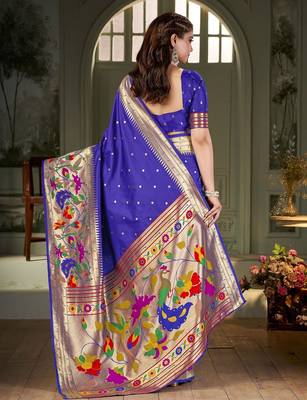blue woven design zari kanjeevaram silk saree 3
