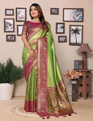 green woven design zari silk blend designer banarasi saree 1