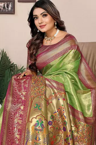 green woven design zari silk blend designer banarasi saree