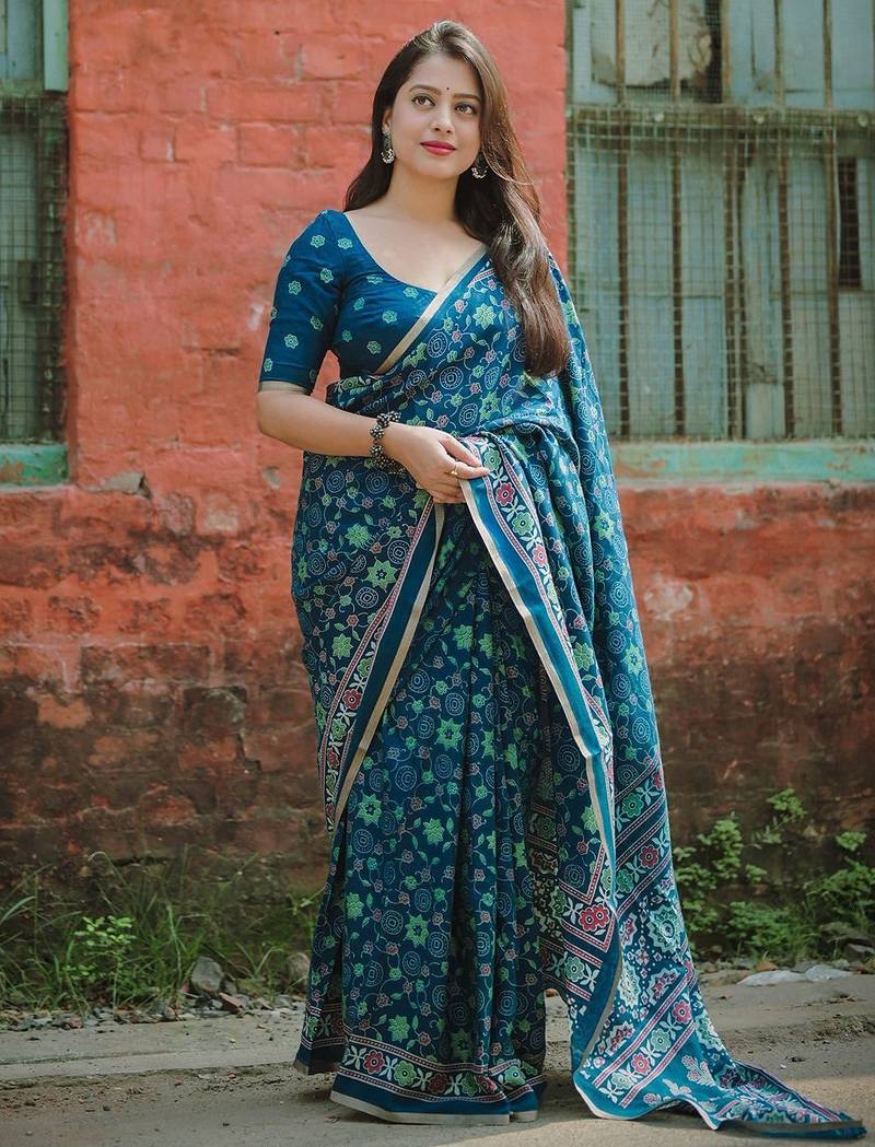 teal floral saree