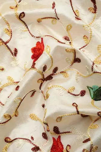 off_white off white & red floral embroidered silk cotton saree