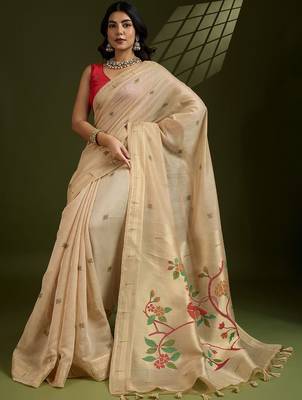 cream women floral woven design zari paithani saree 3