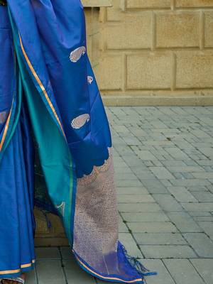 blue paisley blue & gold toned paisley woven design zari satin banarasi saree 4