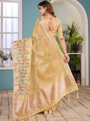 yellow floral zari silk blend tussar saree 3
