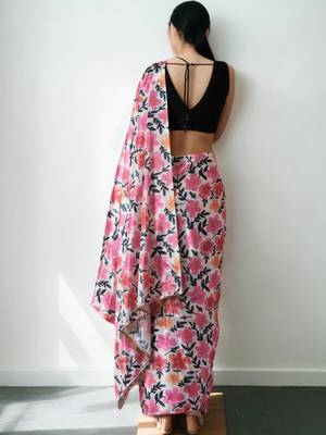 magenta floral silk blend saree 3