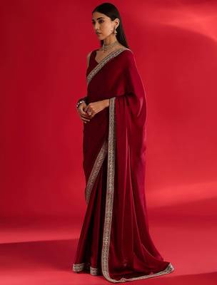 maroon sequinned satin saree 2