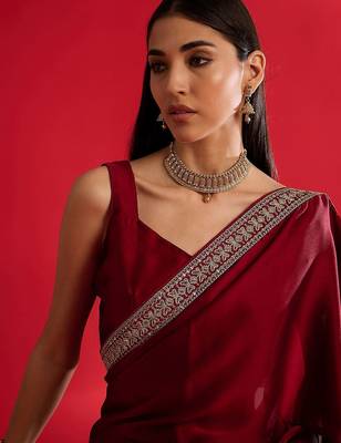 maroon sequinned satin saree 5