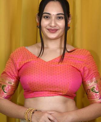 peach woven design designer paithani saree 5