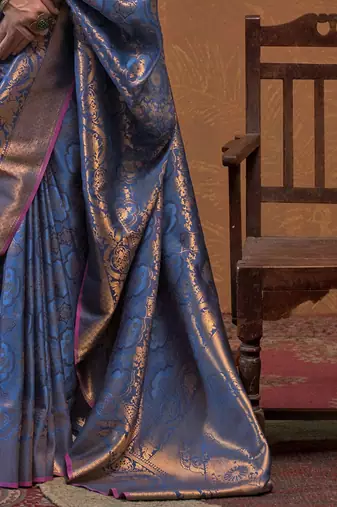 navy_blue woven design zari silk blend kanjeevaram saree with matching blouse