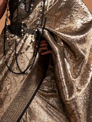 olive paisley designer kanjeevaram saree 5