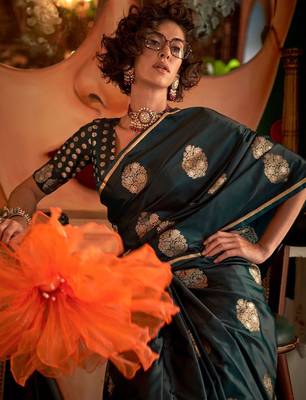 green woven design zari satin banarasi saree 3