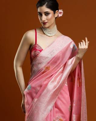 pink women floral woven design zari Cotton saree 4
