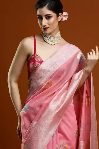 pink women floral woven design zari Cotton saree