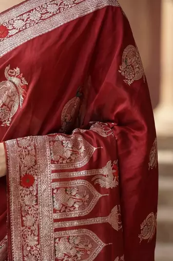 maroon woven design zari silk blend designer banarasi saree