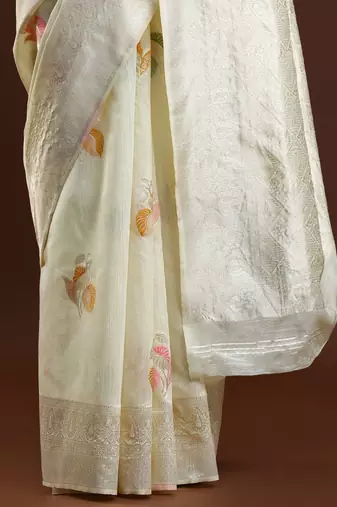 cream floral woven design zari cotton saree with blouse 