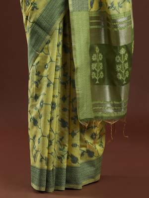 green floral woven design cotton saree with blouse 5