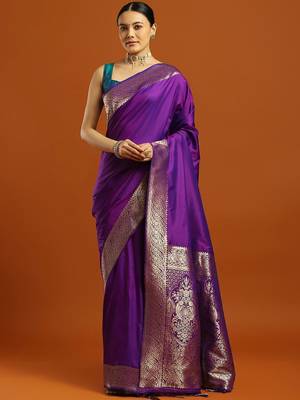 purple ethnic motifs woven design banarasi silk saree with blouse 3