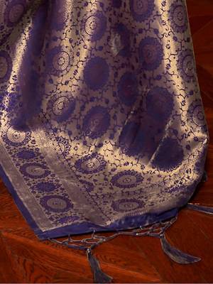 navy_blue women navy blue & gold woven design zari silk blend banarasi saree with matching blouse 4