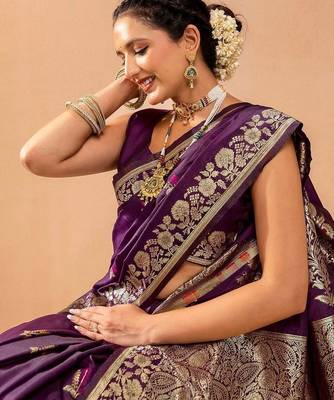 purple ethnic motifs zari art silk handloom saree 4