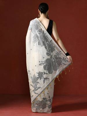 off_white floral printed Cotton saree with blouse  5