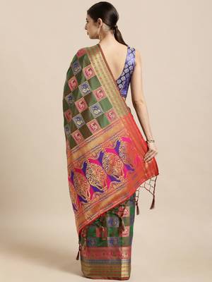 green green & pink silk blend woven design patola saree 2