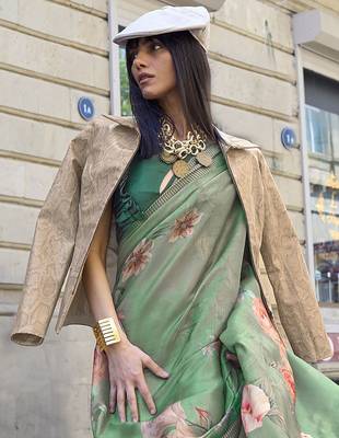 green green & pink floral organza sungudi saree with blouse piece 3