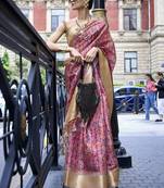pink pink & gold-toned ethnic motifs printed organza sungudi saree