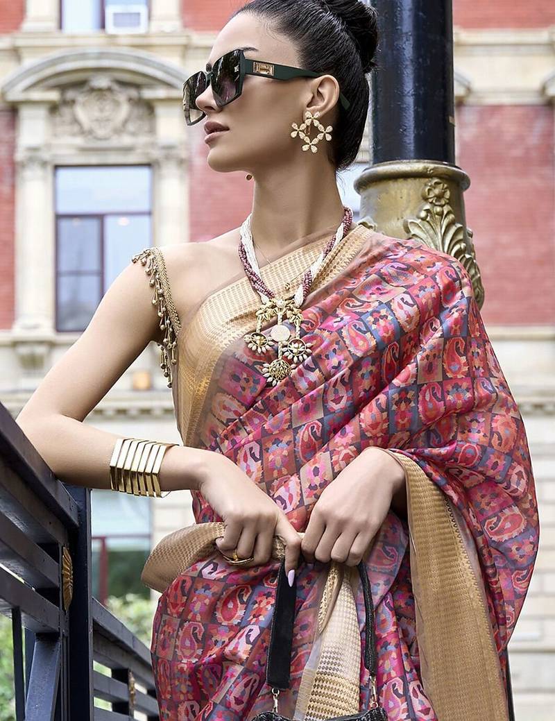 pink pink & gold-toned ethnic motifs printed organza sungudi saree