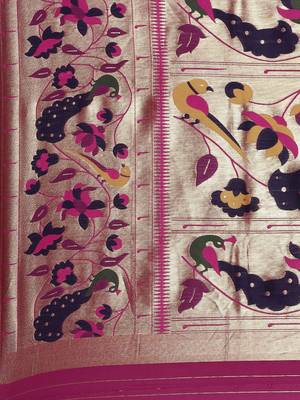 blue blue & pink woven design silk blend paithani saree 4