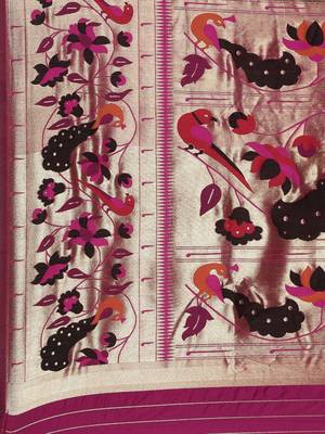black black woven design silk blend paithani saree 4
