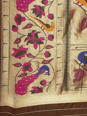 pink pink & green woven design silk blend paithani saree 4