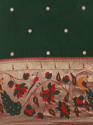 green green woven design silk blend paithani saree 3