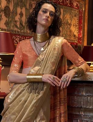 beige woven design zari banarasi saree 4