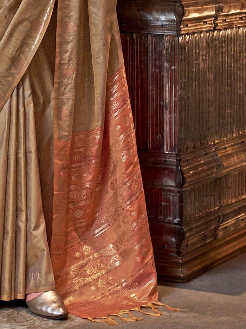 beige woven design zari banarasi saree
