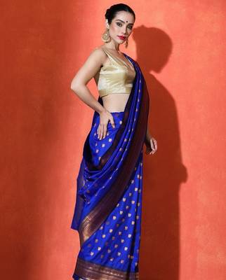 blue woven design zari kanjeevaram saree 2