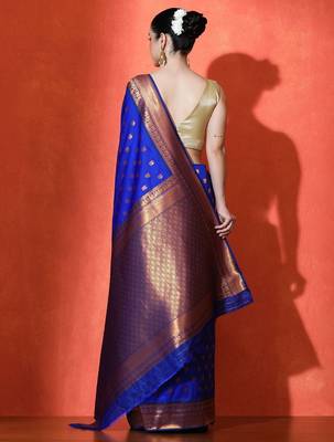 blue woven design zari kanjeevaram saree 4