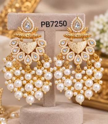 white kundan & agate stone earrings  gold plated 4
