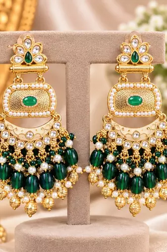 green kundan & agate stone earrings  gold plated