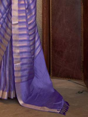 lavender striped woven design banarasi saree 5