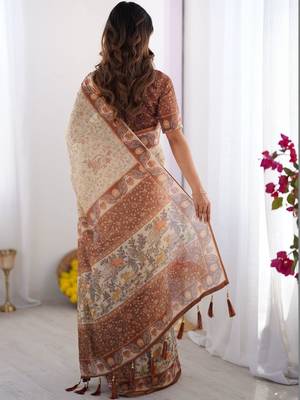 cream ethnic motifs printed pure cotton saree 3