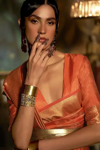 peach peach-coloured & gold-toned bagh zari bagru saree