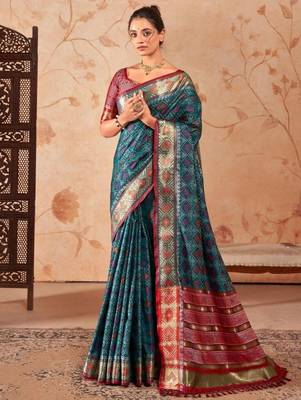Violet red floral embroidered pure chiffon saree 2