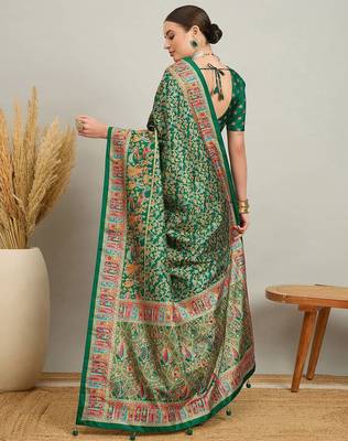 Peach cream floral printed tissue jamdani saree 4
