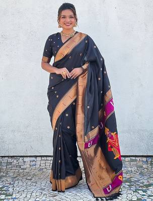 Lavender embellished mukaish organza saree 1