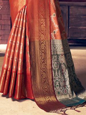 Peach peach-coloured & red floral zari silk blend banarasi saree 4