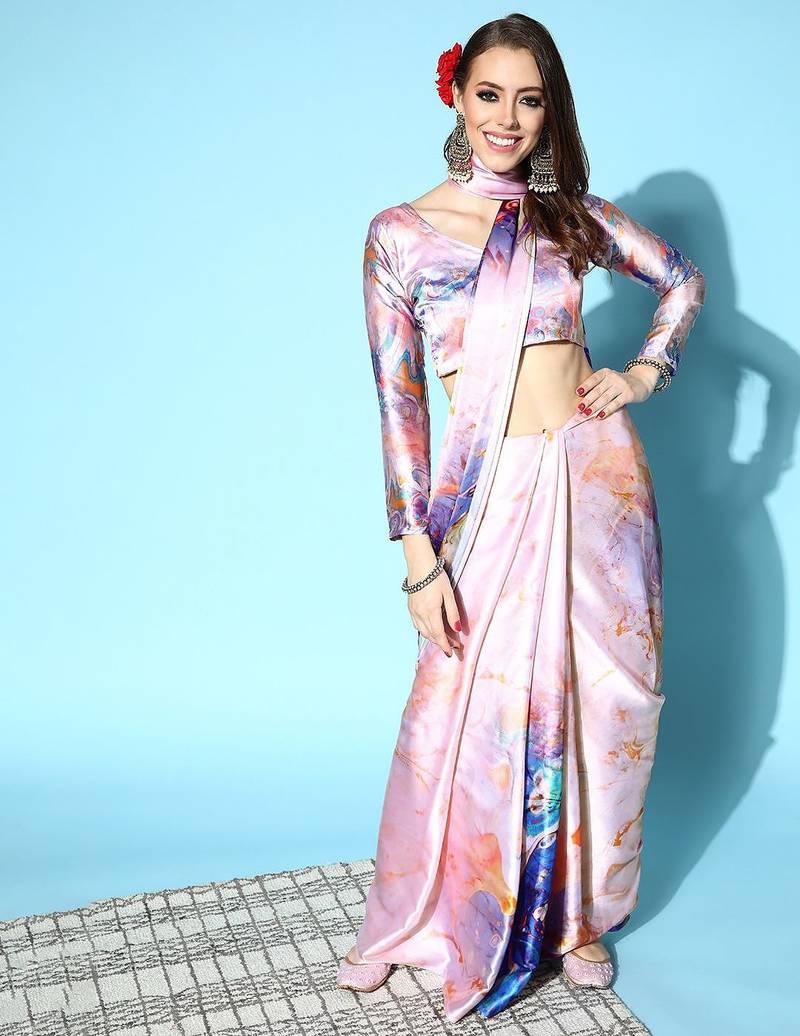Green woven design zari silk blend banarasi saree